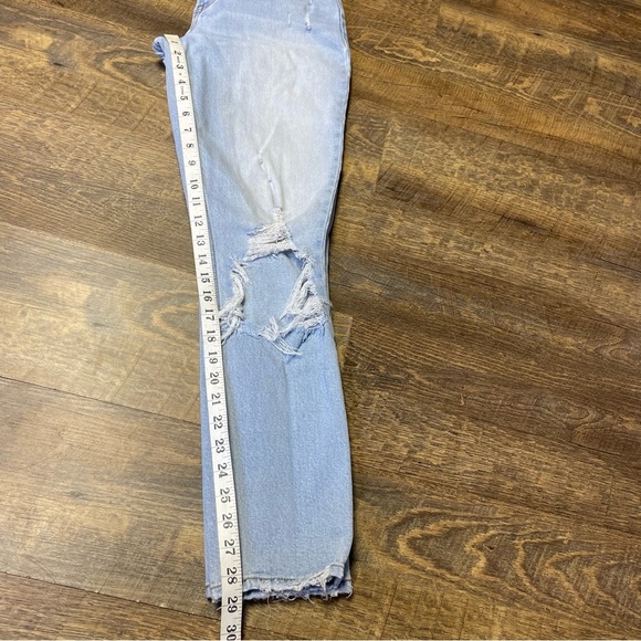 Abercrombie & Fitch Curve Love The Skinny High Rise Distressed Jeans Size 27/4L - Picture 7 of 9
